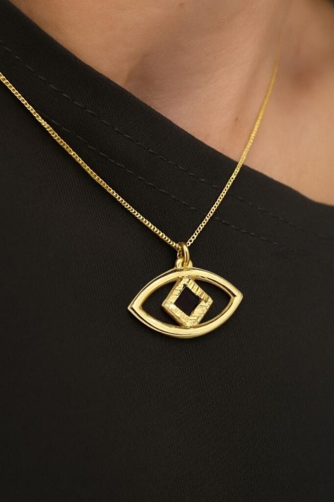 שרשרת תליון עין עם ננו תנך